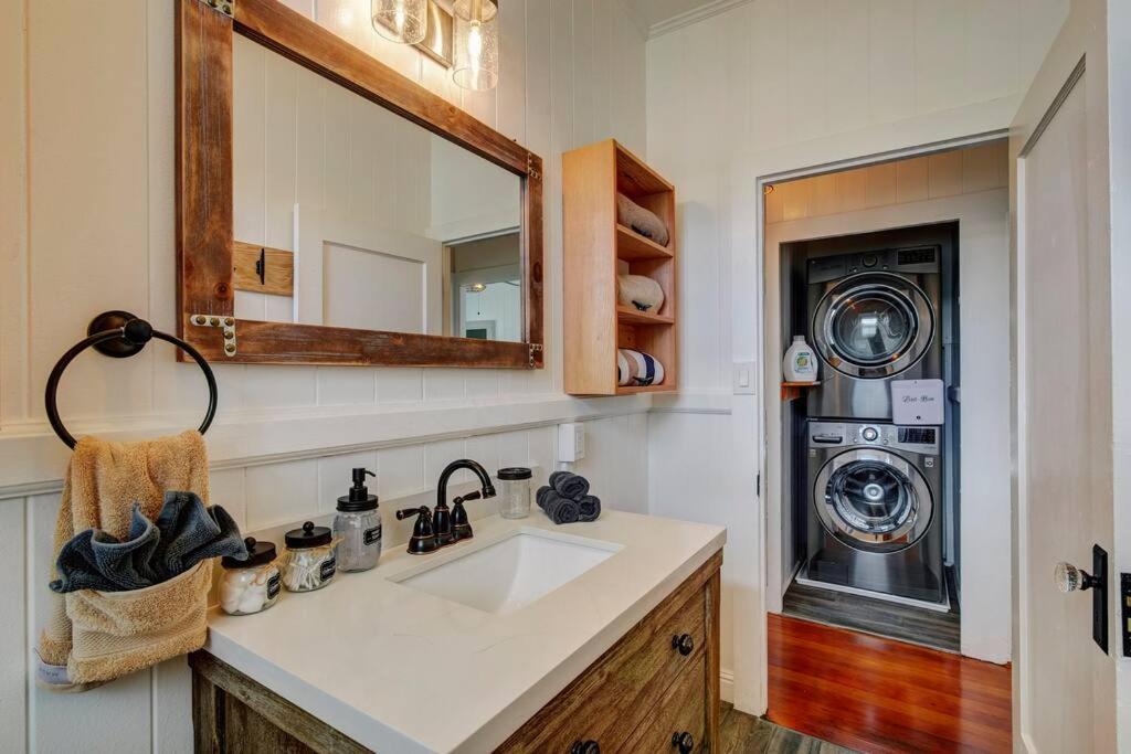 New Paddler'S Inn- 3Br Hilo Downtown ภายนอก รูปภาพ